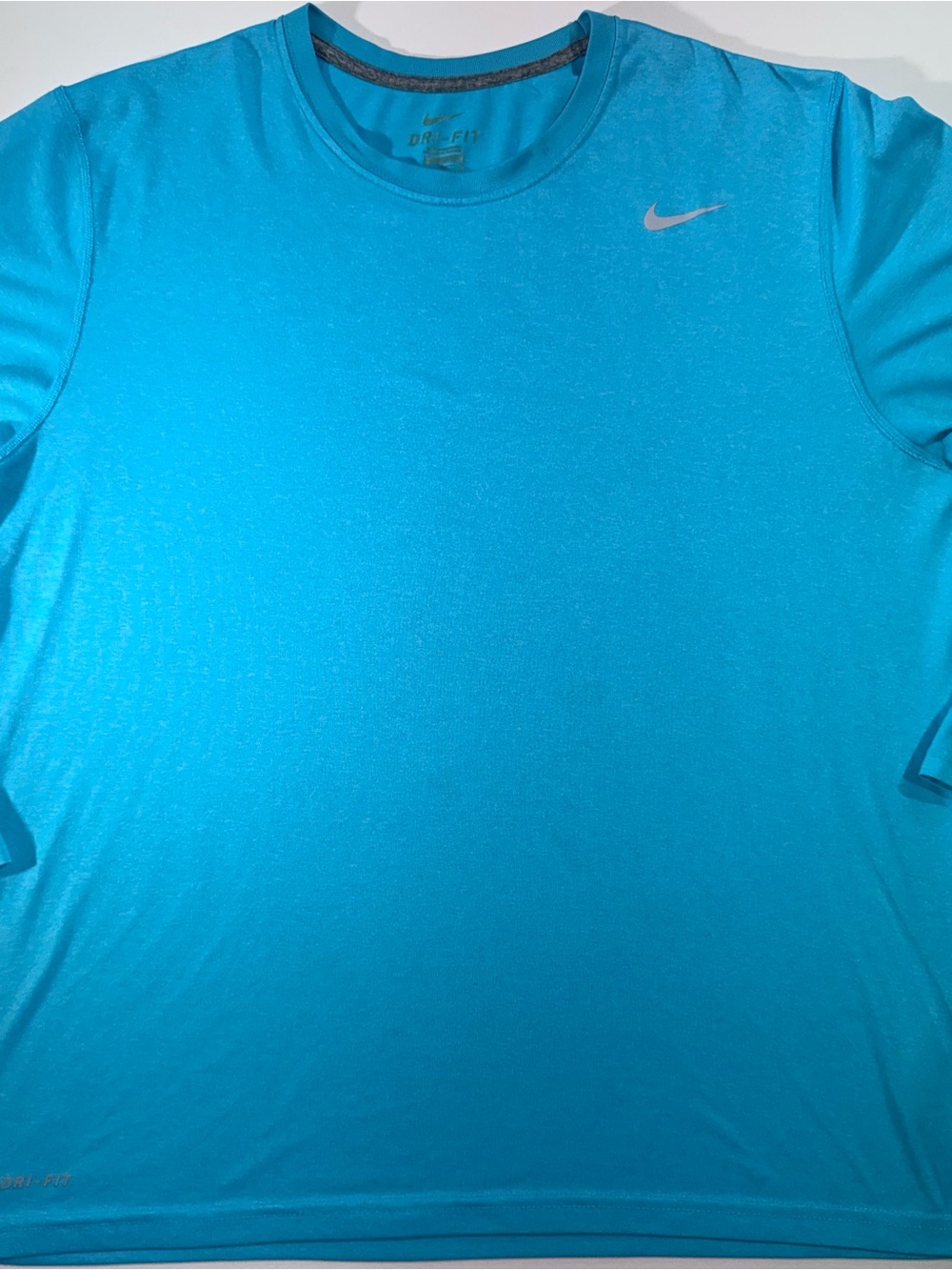 NIKE Dri-Fit Crewneck Performance Activewear LS T-Shirt, Turquoise, XL